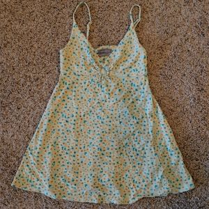 Urban Outfitters Women's Summery Yellow and Green Floral Mini Dress XS